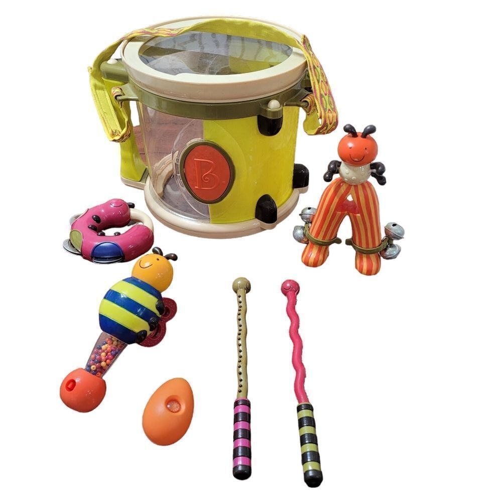 Parum pum pum musical instrument set